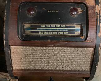antique radio