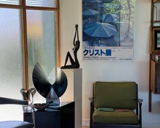 Sculpture, art, mid century and Bauhaus furniture 