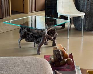 Raw wood table, phillip Starck for kartell 