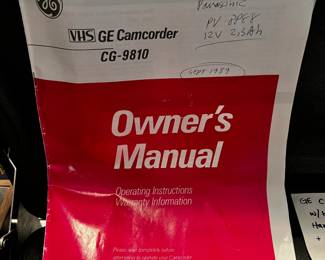 #213 GE Camcorder: CG -9810 W/Battery (untested) - hard case, accessories and owners manual $35.00