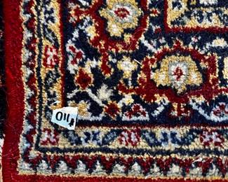 #110 JC Penney 4x6 area Rug Burgandy and Cream Rug $60.00