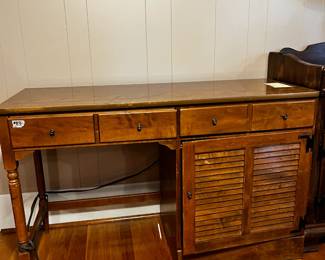 #83 Ethan Allen Desk w/pull-out keyboard and 1 drawer and 1 door w/pull-out CPU Unit - 48x18.5x30T $125.00