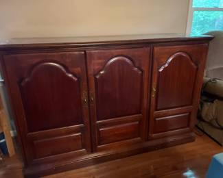 #137 Wood Front TV Entr Center w/3 doors and 1 drawer - 68x24x44 $75.00