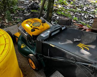 #6 Yard-Man Self-Propelled 6.5HP - 21" cut - 6 speed self-propelled $350.00