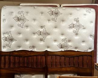 #206 King Headboard only - Wood $100.00