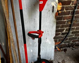 #22 Grasshog Black & Decker Cordless Weedeater - No Battery $20.00