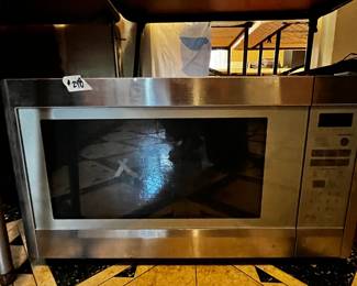 #248 Sharp Carousel Microwave $40.00
