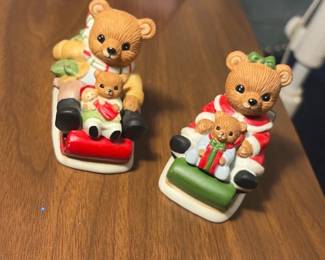 HOMCO 5102 Christmas Bear Pair