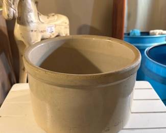 10” Stoneware Crock Pottery Bowl