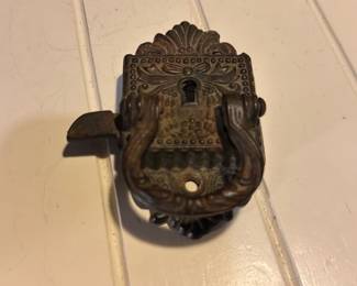 Decorative Ice Box pull lock