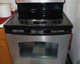 GE ELECTRIC STOVE