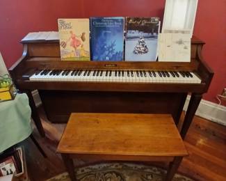 Baldwin piano