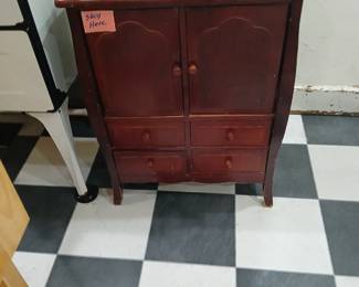 Accent table
