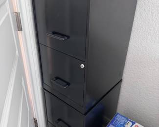 2 Filing cabinets