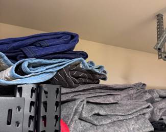 Moving Blankets