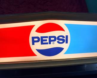 1960s Pepsi fountain drink display