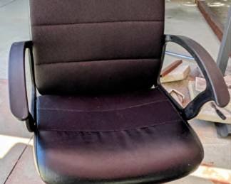 BlackSwivelChair