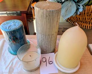 Lot96LargeCandles