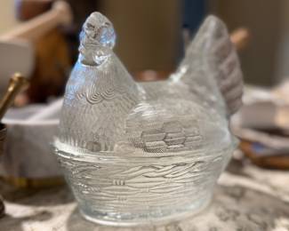 Indiana Glass hen in nest