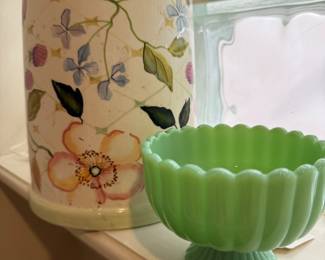 Tracy Porter vase and jadeite dish