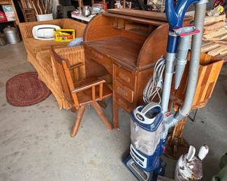 small roll top desk and chair, vacuumj