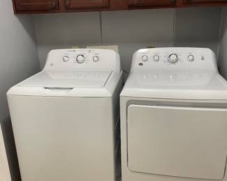 GE WASHER AND DRIER Electric