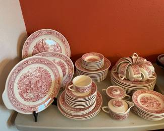 Red Memory Lane/ Royal Ironstone 59 Pices