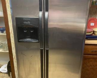 2005 Fridge For Sale