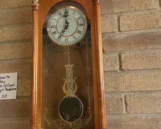 Linden Quartz WhitleyW/ Dual Chime and Lyre Pendulum
