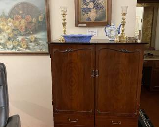 Vintage Mahogany Storage Chest