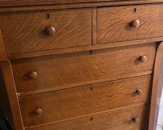 Antique Chest of Drawers with Mirror