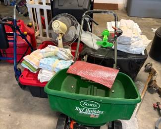 spreader, fan, rags, misc.