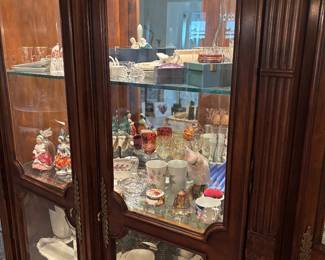 Dresden, Waterford, lladro, Wedgwood , Lenox