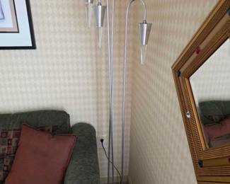 79  Modern 3Light Silver Arch Floor Lamp