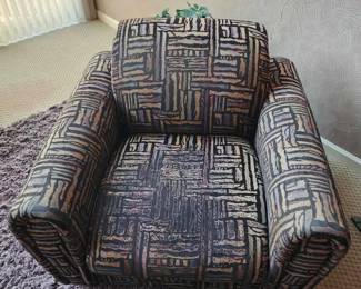 30  Geometric Pattern Armchair