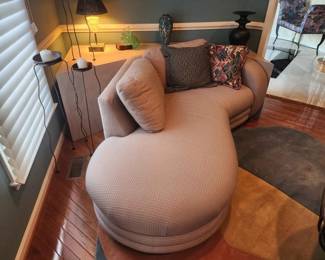 213  Modern Curved Chaise Sofa  Sculptural Designer Style  Statement Piece