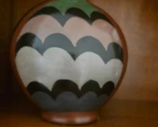 81  HandPainted Round Ceramic Vase