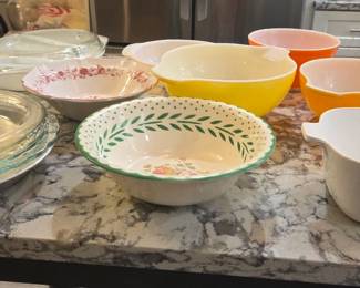 Vintage Pyrex & Corningware