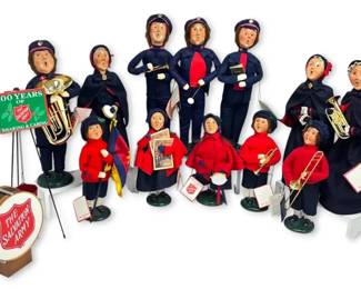 Byers Choice Salvation Army Collection