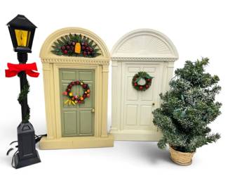 Byers Choice Carolers Doors, Christmas Tree and Light Post