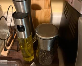 Kitchen miscellaneous