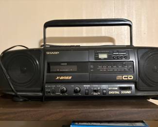 Nice CD player and radio