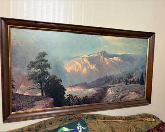 Another nice art picture in living room