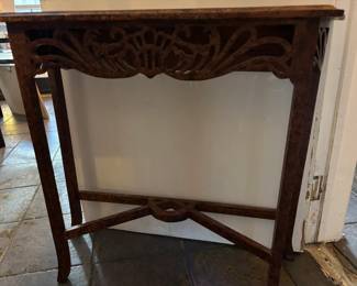 Wal Table