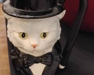 Quon Quon Japan Cat Mug