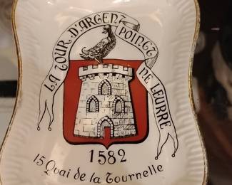 La Tour D'Argent Poinct Ne Leurre Porcelain Trinket Dish