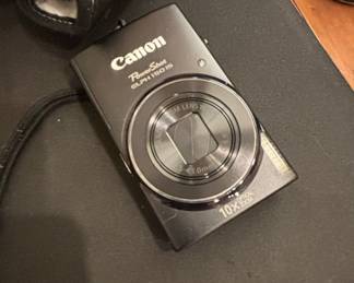 Canon PowerShot ELPH 150 IS