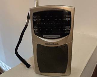 RadioShack 12-817 Multi-Band Portable Radio