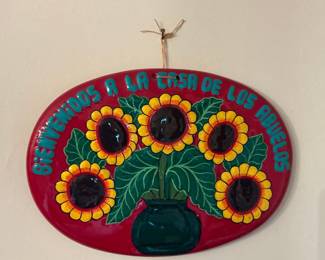 Mexican Talavera Style Ceramic Wall Plaque 'Bienvenidos a la casa de los abuelos'