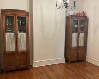 Pair of Drexel Heritage French Provincial Carved Oak Lighted Breakfront Bookcase Cabinets